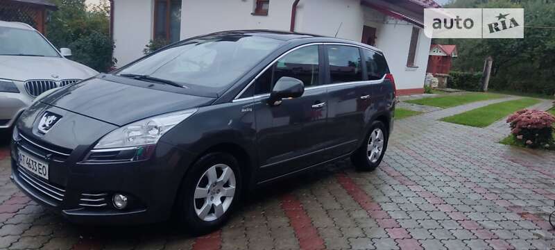 Мікровен Peugeot 5008 2010 в Коломиї