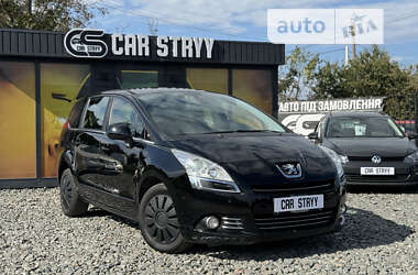 Peugeot 5008 2012