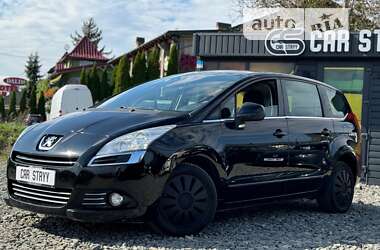 Мікровен Peugeot 5008 2012 в Стрию