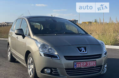 Мікровен Peugeot 5008 2013 в Рівному