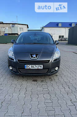 Микровэн Peugeot 5008 2010 в Сокале