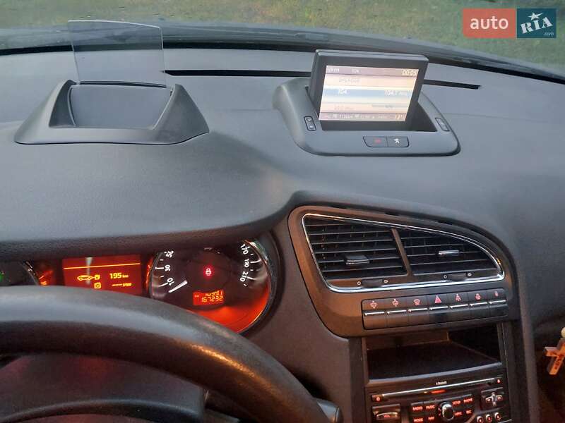 Мікровен Peugeot 5008 2011 в Тернополі