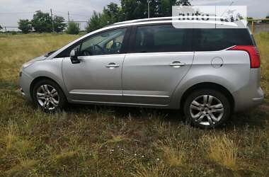 Микровэн Peugeot 5008 2010 в 