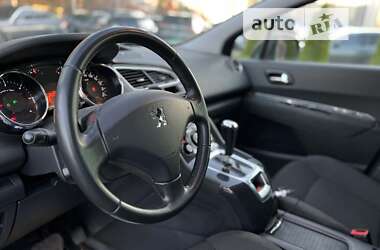 Мікровен Peugeot 5008 2013 в Львові