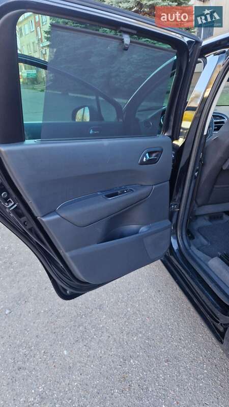 Мікровен Peugeot 5008 2011 в Миколаєві