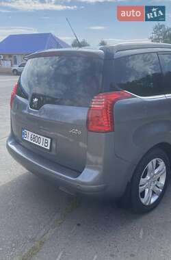 Микровэн Peugeot 5008 2011 в Полтаве