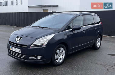 Мікровен Peugeot 5008 2011 в Києві