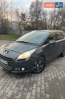 Микровэн Peugeot 5008 2011 в Ровно