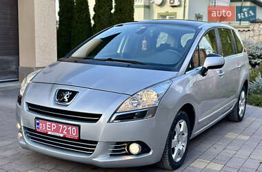 Микровэн Peugeot 5008 2011 в Тернополе