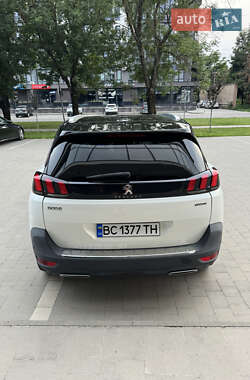 Позашляховик / Кросовер Peugeot 5008 2017 в Львові