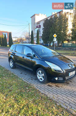 Микровэн Peugeot 5008 2010 в Ровно