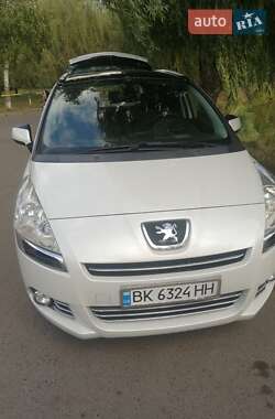 Peugeot 5008 2010