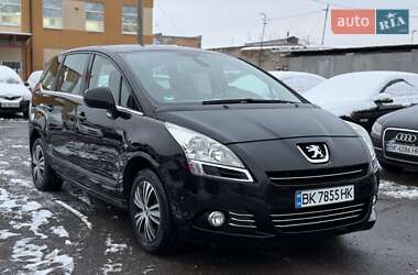 Микровэн Peugeot 5008 2010 в Ровно