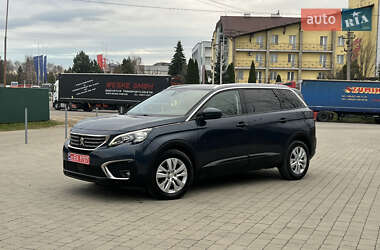 Позашляховик / Кросовер Peugeot 5008 2017 в Львові