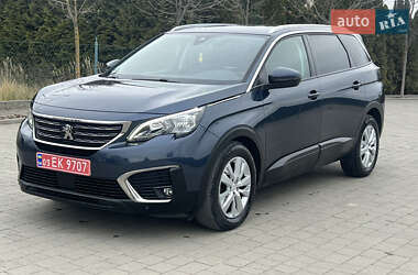 Позашляховик / Кросовер Peugeot 5008 2017 в Львові