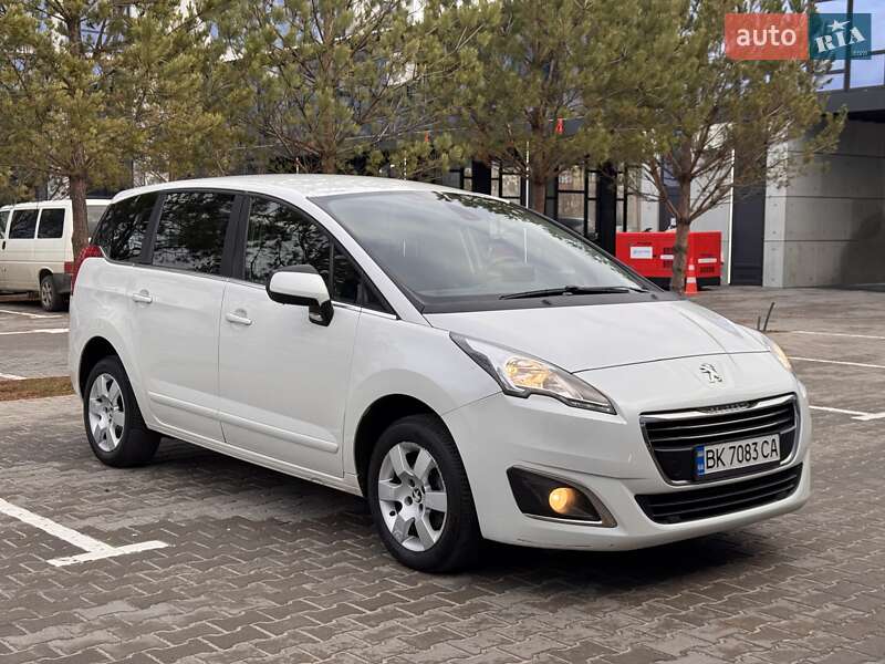 Peugeot 5008 2014