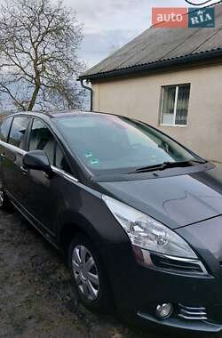 Мікровен Peugeot 5008 2012 в Вишнівці