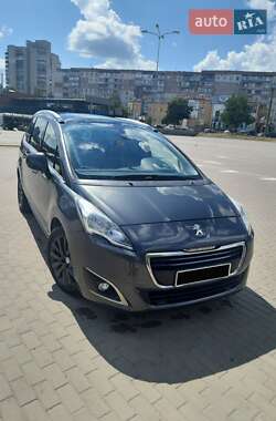 Микровэн Peugeot 5008 2013 в Сумах