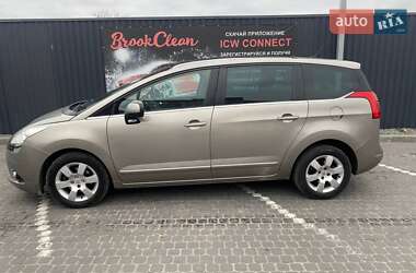 Микровэн Peugeot 5008 2011 в 