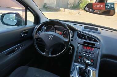 Мікровен Peugeot 5008 2011 в Миколаєві