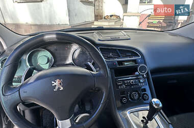 Мікровен Peugeot 5008 2012 в Теребовлі