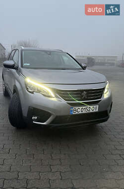 Peugeot 5008 2017