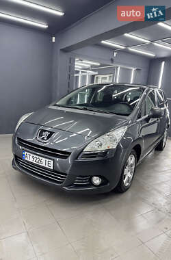 Мікровен Peugeot 5008 2010 в Коломиї