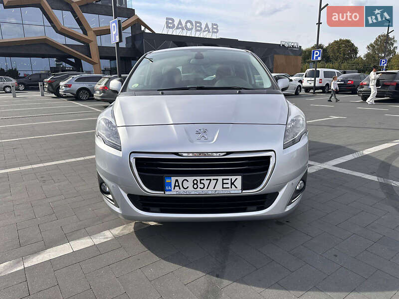 Мікровен Peugeot 5008 2016 в Луцьку