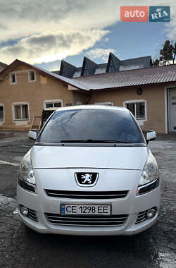 Микровэн Peugeot 5008 2010 в Черновцах