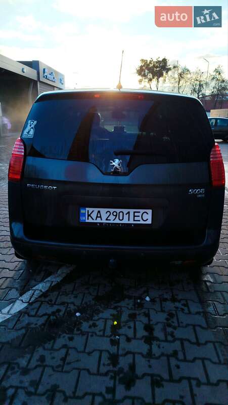 Микровэн Peugeot 5008 2012 в Житомире