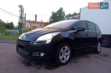 Peugeot 5008 2012