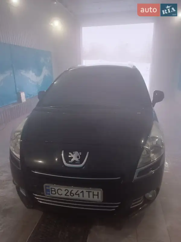 Peugeot 5008 2010