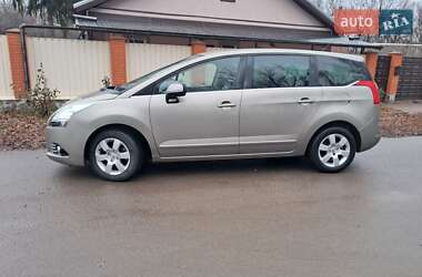 Peugeot 5008 2011 Peugeot 5008 2011