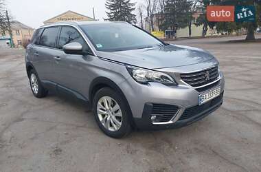 Позашляховик / Кросовер Peugeot 5008 2017 в Новоархангельську