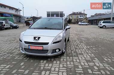 Мікровен Peugeot 5008 2011 в Золочеві