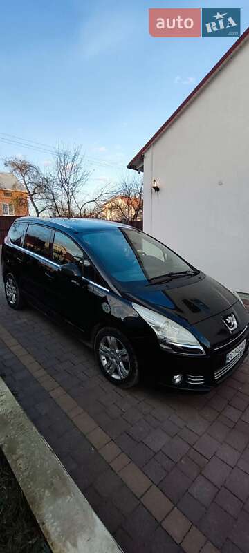 Мікровен Peugeot 5008 2010 в Львові