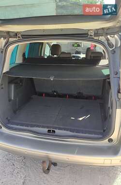 Мікровен Peugeot 5008 2012 в 