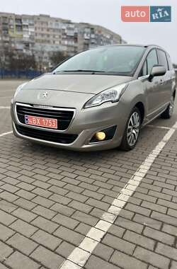 Микровэн Peugeot 5008 2014 в 