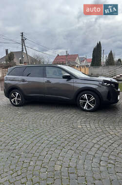 Внедорожник / Кроссовер Peugeot 5008 2021 в Виннице