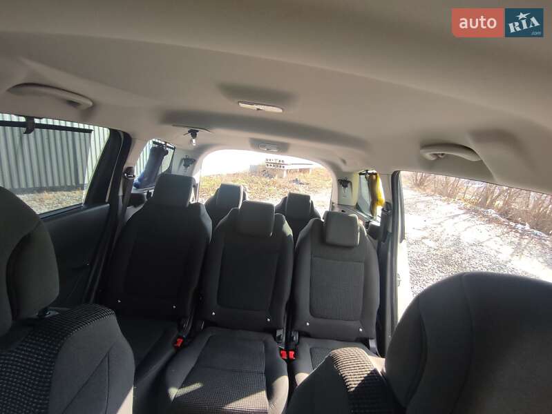 Мікровен Peugeot 5008 2012 в Рівному