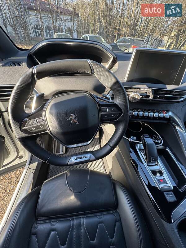 Позашляховик / Кросовер Peugeot 5008 2018 в Винниках