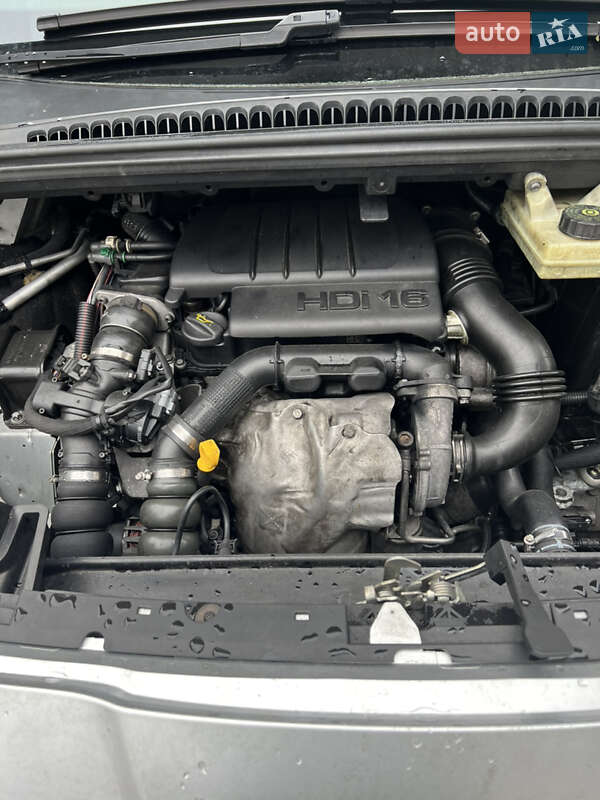 Мікровен Peugeot 5008 2010 в Вінниці