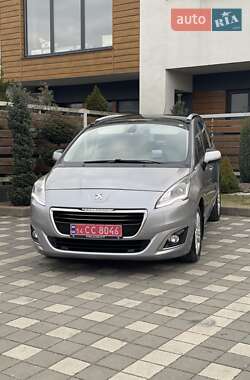 Микровэн Peugeot 5008 2016 в Стрые