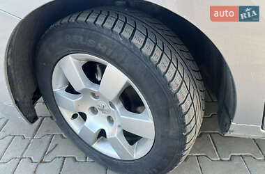 Микровэн Peugeot 5008 2012 в 