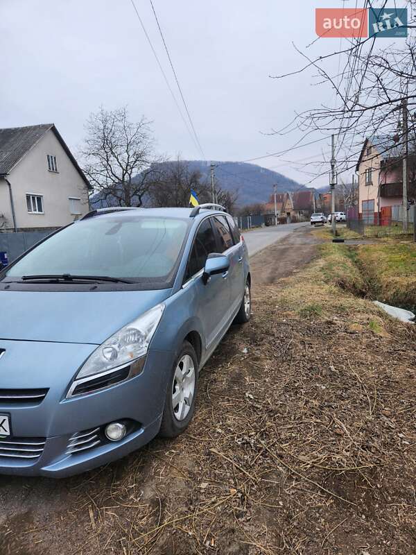 Peugeot 5008 2010