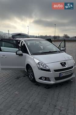 Peugeot 5008 2012 Peugeot 5008 2012