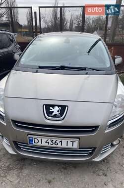 Peugeot 5008 2011 Peugeot 5008 2011