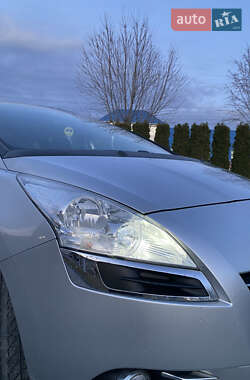 Мікровен Peugeot 5008 2009 в 