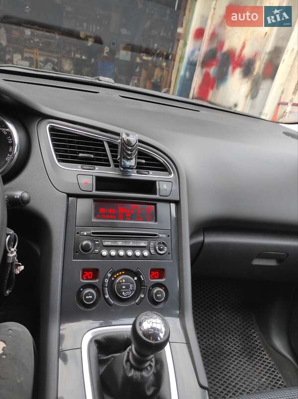 Мікровен Peugeot 5008 2010 в Ізяславі фото 5 Мікровен Peugeot 5008 2010 в Ізяславі