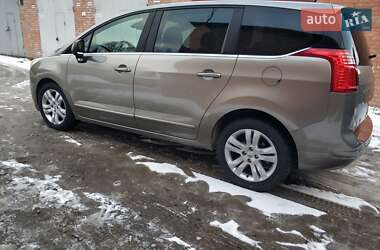 Мікровен Peugeot 5008 2011 в Вінниці